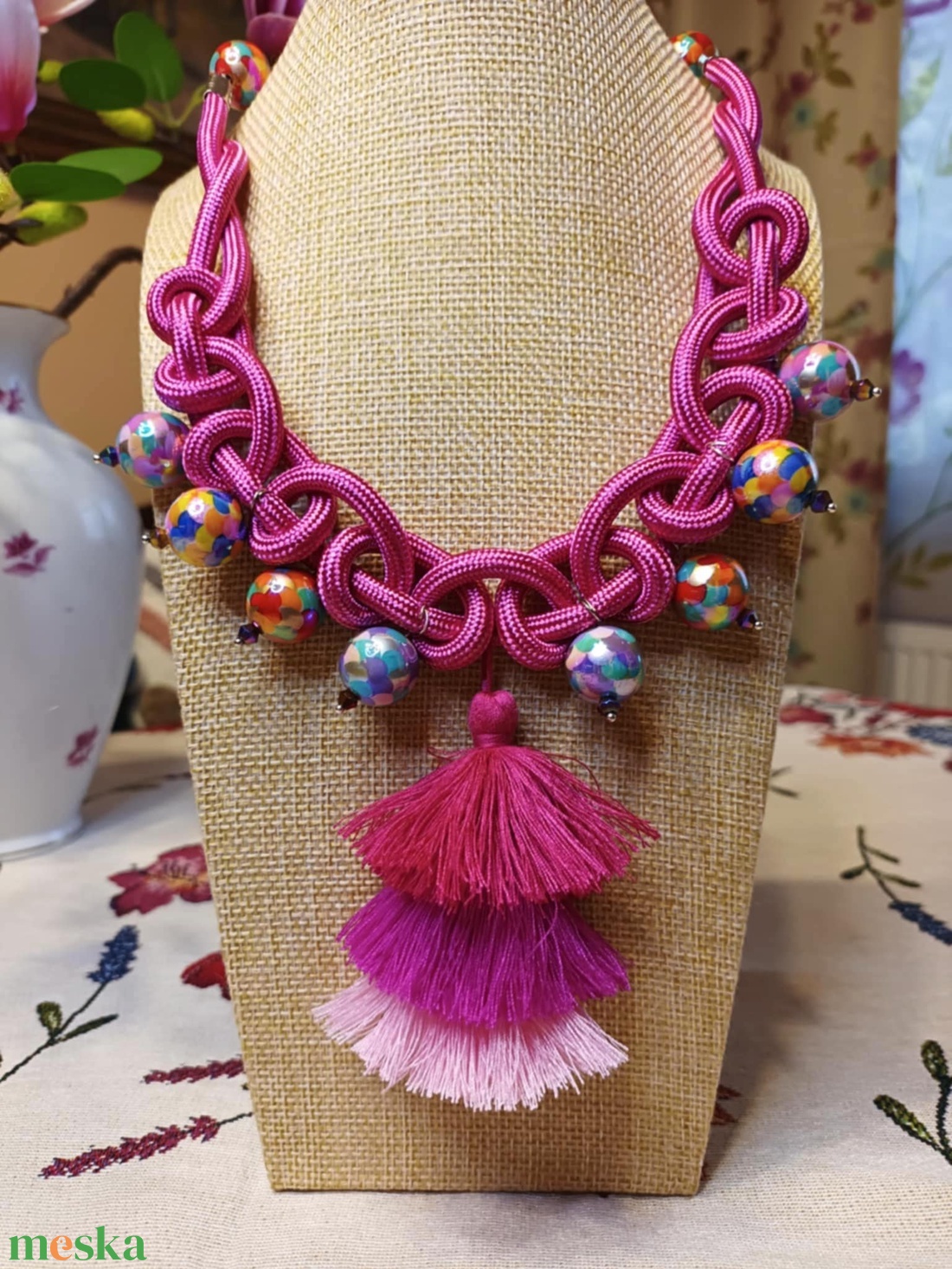 FRÉZIA  zsinóros gyöngyös nyakék - ékszer - nyaklánc - medálos nyaklánc - Meska.hu