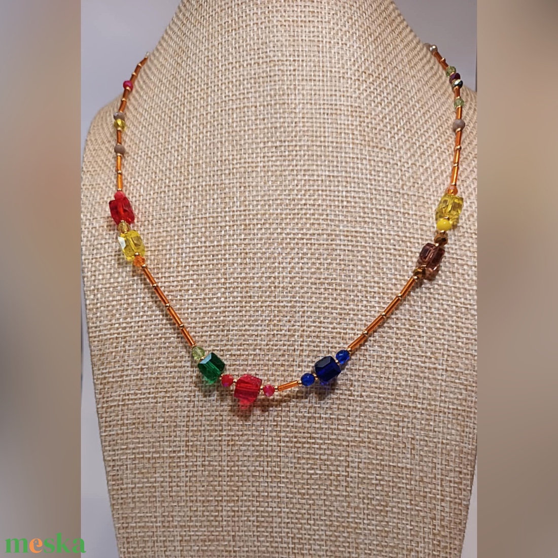 Modern geometrikus nyaklánc fazettált gyöngyökkel - ékszer - nyaklánc - cameo nyaklánc - Meska.hu