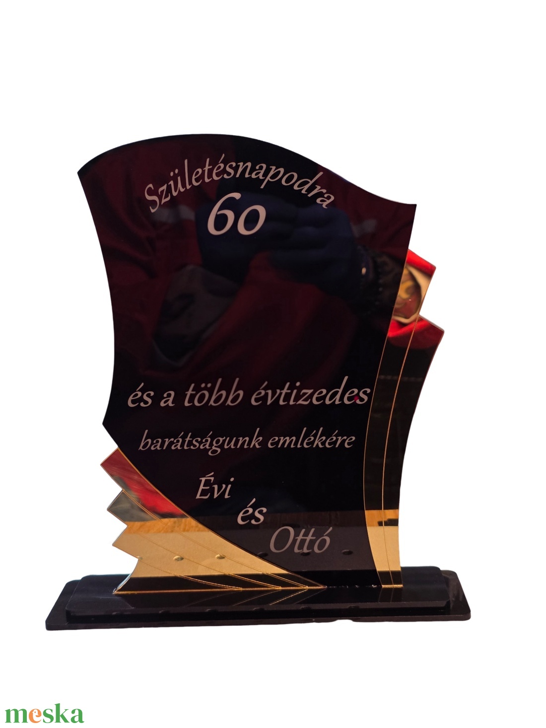 Egyedi akrilüveg gravírozott ajándék órával - személyre szabható emlékplakett - otthon & életmód - dekoráció - asztal és polc dekoráció - gravírozott táblák - Meska.hu