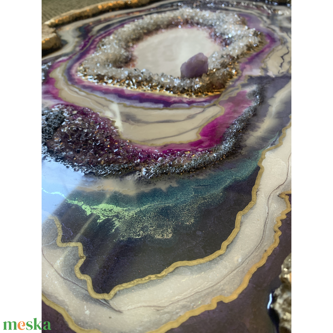 Amethyst 106cm x 63cm epoxy gyanta egyedi geoda falikép - művészet - festmény - festmény vegyes technika - Meska.hu Amethyst 106cm x 63cm epoxy gyanta egyedi geoda falikép - művészet - festmény - festmény vegyes technika - Meska.hu
