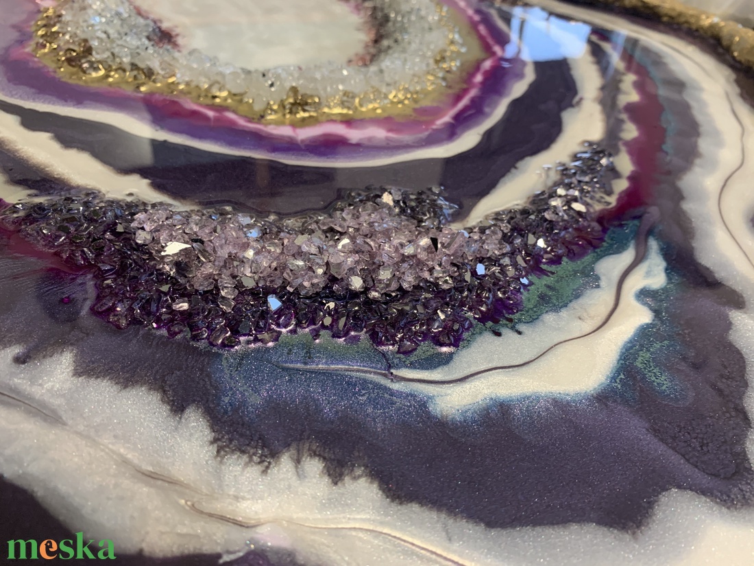 Amethyst 106cm x 63cm epoxy gyanta egyedi geoda falikép - művészet - festmény - festmény vegyes technika - Meska.hu Amethyst 106cm x 63cm epoxy gyanta egyedi geoda falikép - művészet - festmény - festmény vegyes technika - Meska.hu