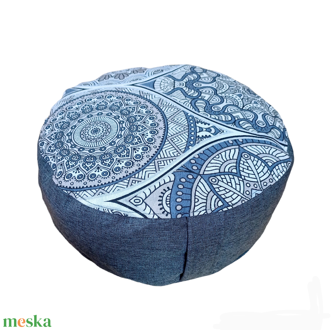 Mini meditációs, jóga ülőpárna tönköly pelyvával töltve, szürke, mandalás - otthon & életmód - lakástextil - párna & párnahuzat - Meska.hu Mini meditációs, jóga ülőpárna tönköly pelyvával töltve, szürke, mandalás - otthon & életmód - lakástextil - párna & párnahuzat - Meska.hu