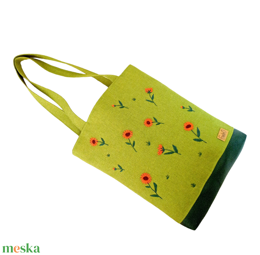 GabO hímzett táska szett Körömvirág, kivizöld (oldaltáska+project bag) - táska & tok - bevásárlás & shopper táska - shopper, textiltáska, szatyor - Meska.hu GabO hímzett táska szett Körömvirág, kivizöld (oldaltáska+project bag) - táska & tok - bevásárlás & shopper táska - shopper, textiltáska, szatyor - Meska.hu