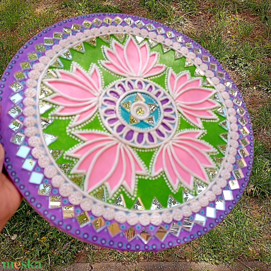 Mandala kép Öt lótuszvirág, tükörmozaikkal - otthon & életmód - dekoráció - spiritualitás - mandala - Meska.hu