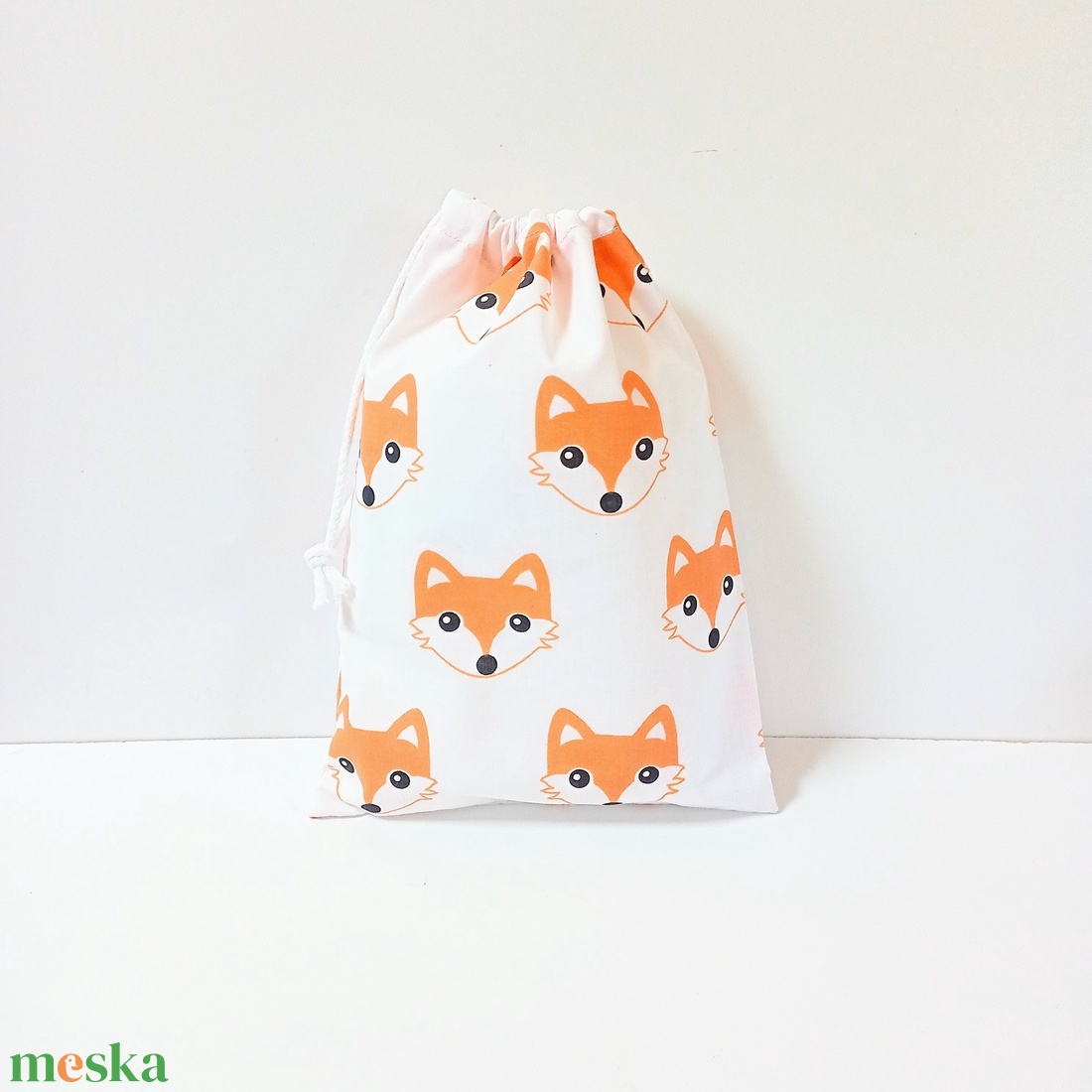 Rókás, fehér szett ovi-, sulikezdéshez - játék & sport - ovis felszerelés - egyéb ovis kiegészítő - Meska.hu