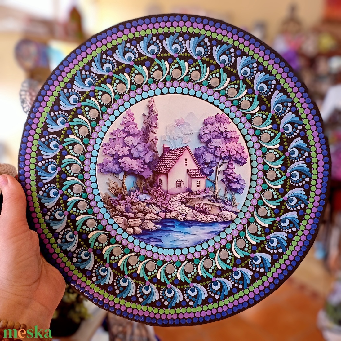 Pontozott mandala Levendula házikó - művészet - festmény - festmény vegyes technika - Meska.hu Pontozott mandala Levendula házikó - művészet - festmény - festmény vegyes technika - Meska.hu