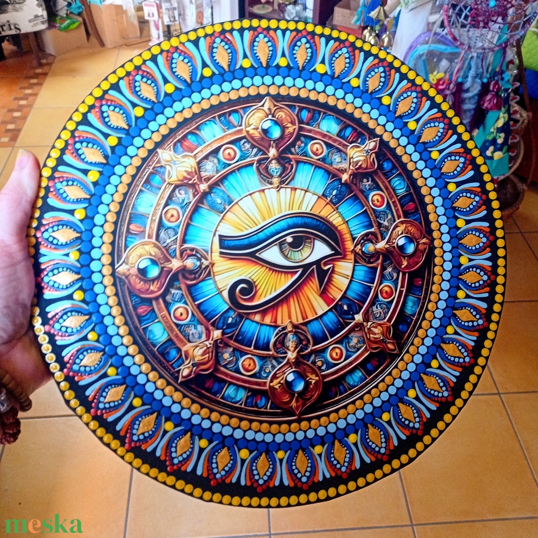 Pontozott mandala Hórusz szeme - művészet - festmény - festmény vegyes technika - Meska.hu Pontozott mandala Hórusz szeme - művészet - festmény - festmény vegyes technika - Meska.hu