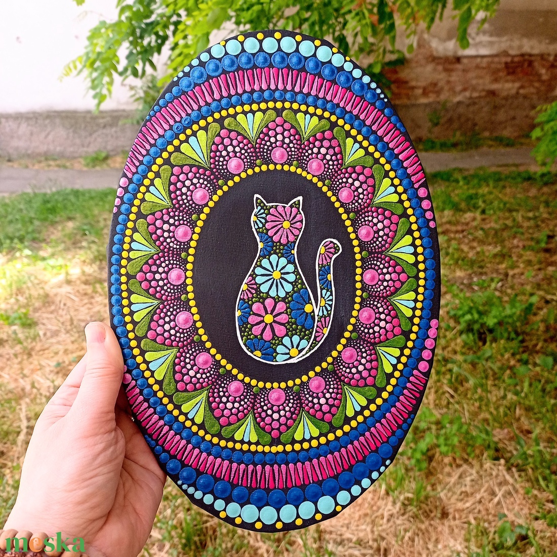 Pontozott mandala ovális, cicás - művészet - festmény - festmény vegyes technika - Meska.hu