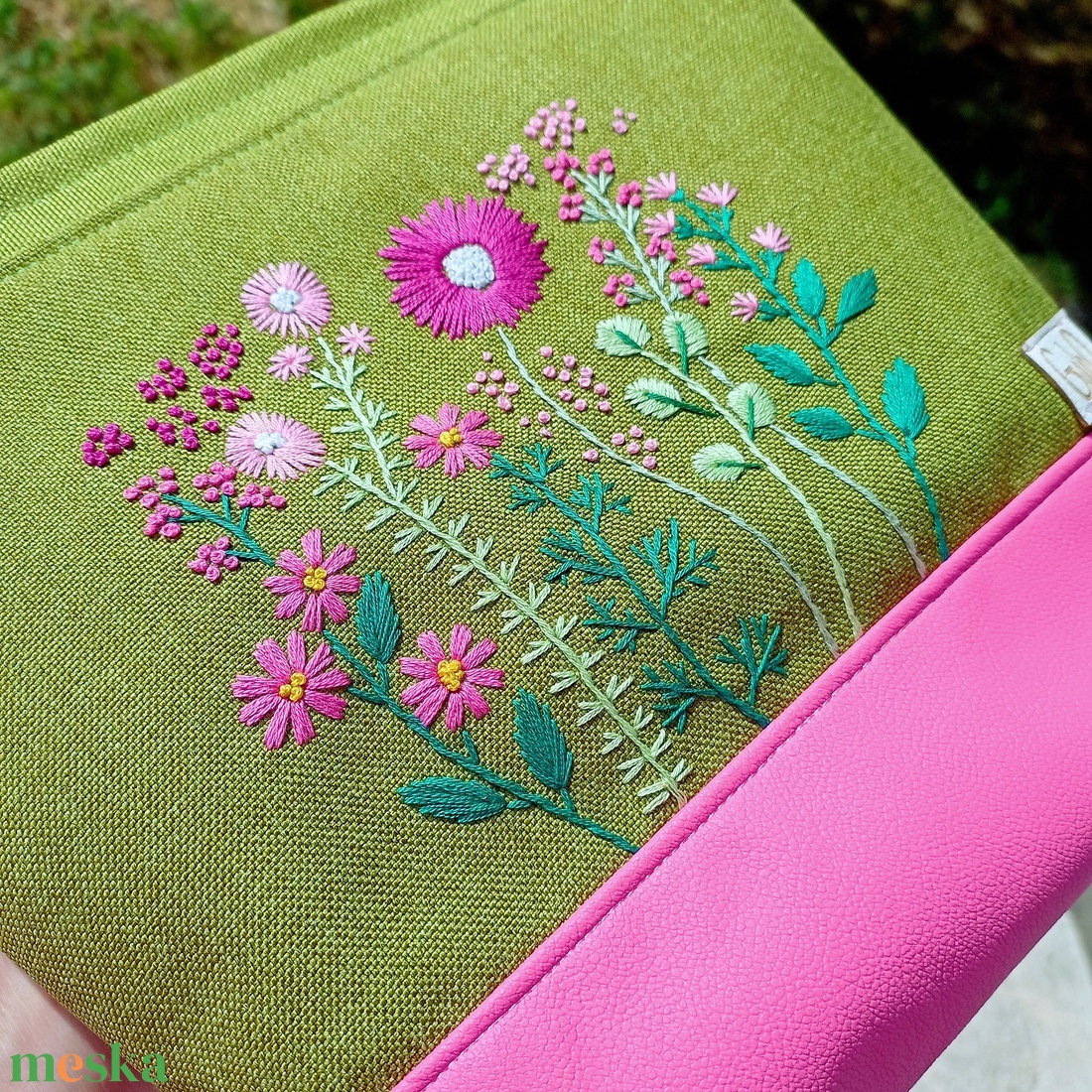 Project bag, neszeszer - Hímzett vadvirágos, pink - táska & tok - bevásárlás & shopper táska - shopper, textiltáska, szatyor - Meska.hu