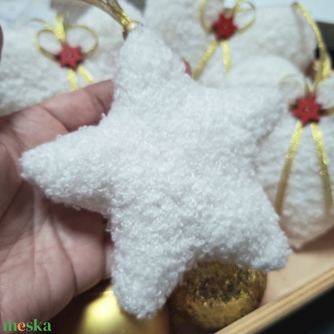 Karácsonyi dísz szett  szívecskék és csillag, fehér, puha Teddy anyagból - karácsony - karácsonyi lakásdekoráció - karácsonyfadíszek - Meska.hu