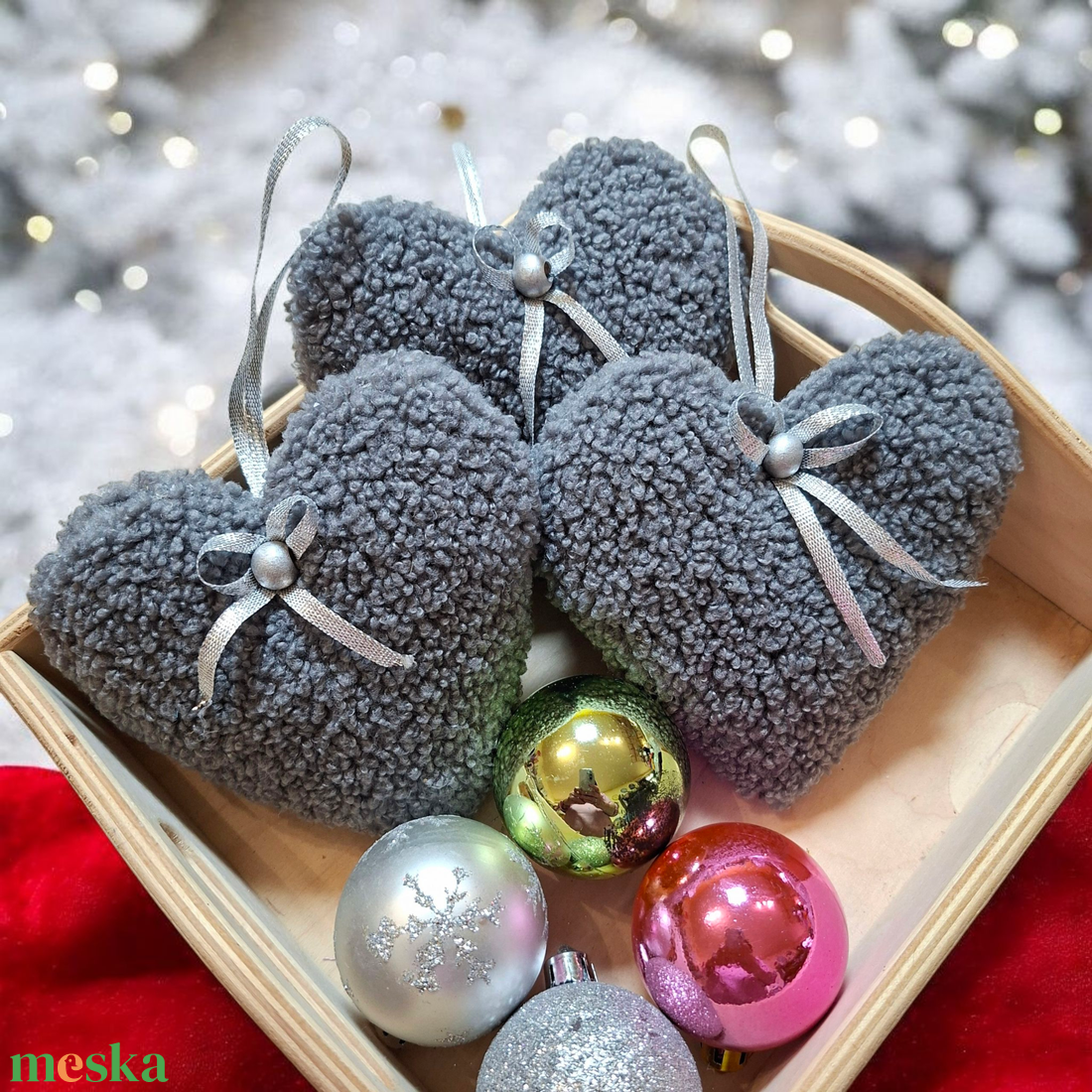 Karácsonyi dísz szett  szívecskék, szürke, puha Teddy anyagból, 3db - karácsony - karácsonyi lakásdekoráció - karácsonyfadíszek - Meska.hu
