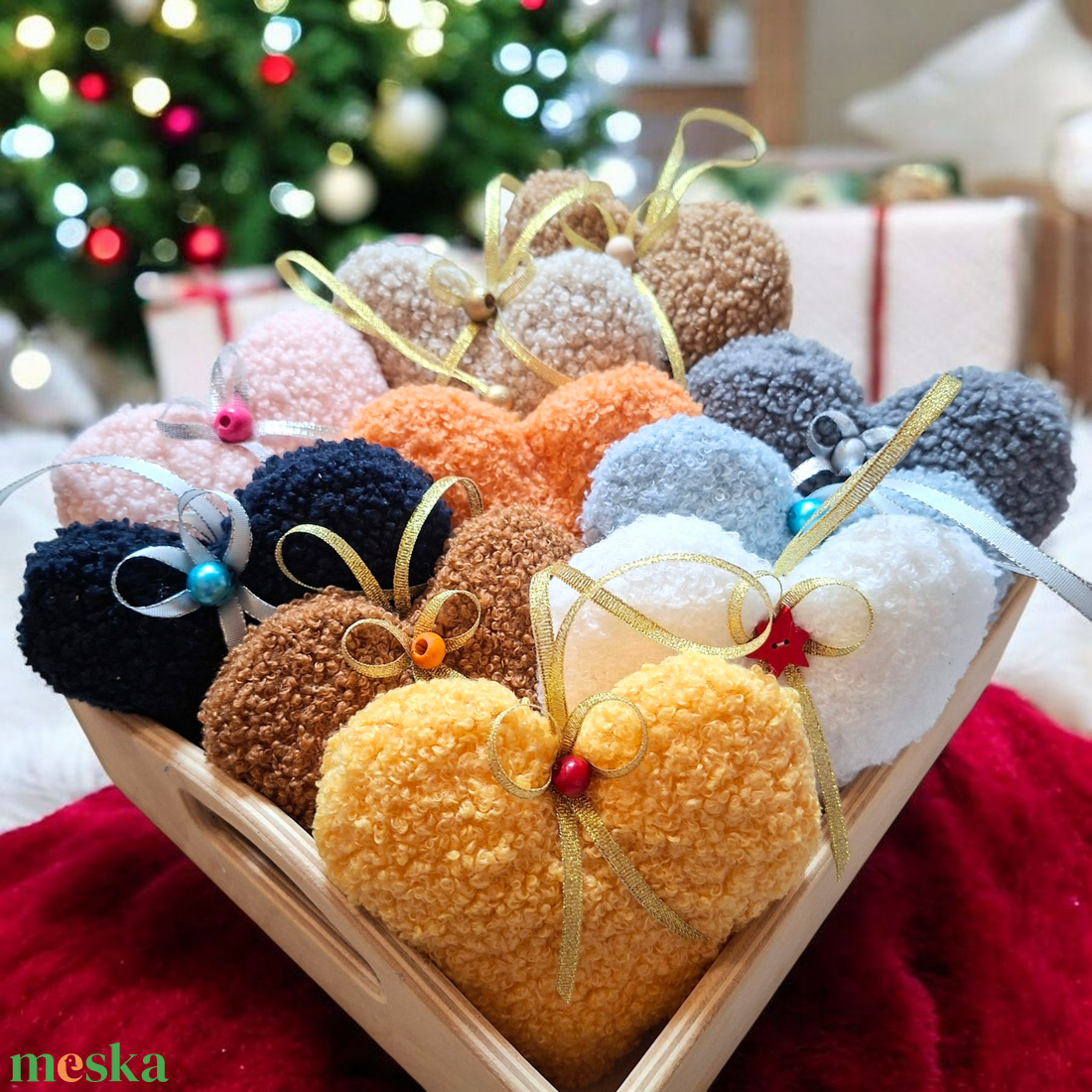 Karácsonyi dísz szett  szívecskék és csillag, világoskék, puha Teddy anyagból - karácsony - karácsonyi lakásdekoráció - karácsonyfadíszek - Meska.hu