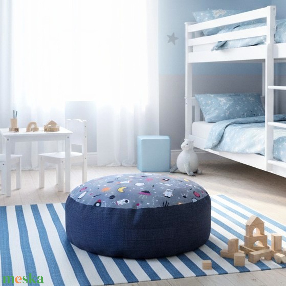 Puff, padlópárna szürke - űrhajós 60 � 20 cm - otthon & életmód - bútor - babzsák - babzsák párna - Meska.hu