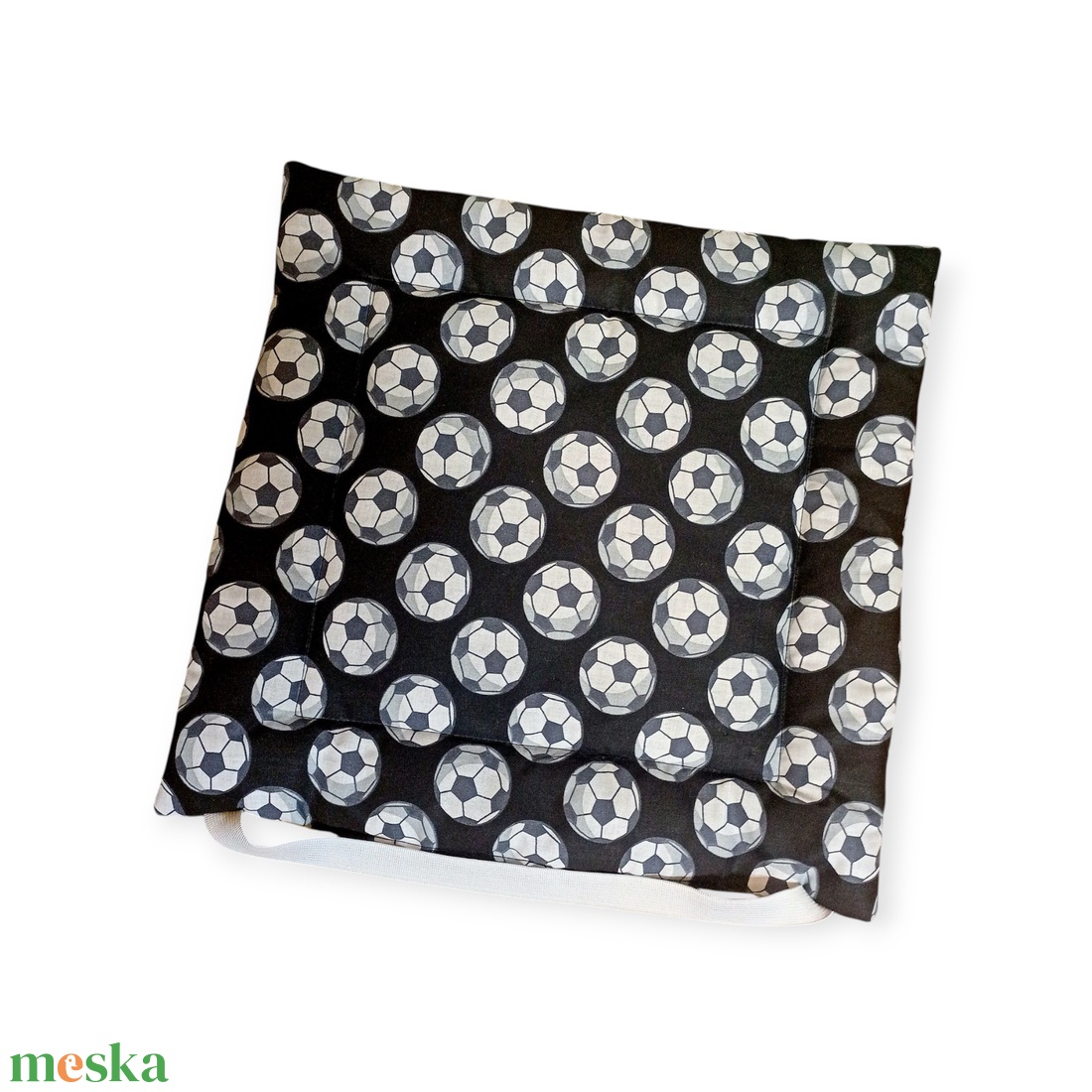 Iskolai ülőpárna székre, focis - otthon & életmód - babaszoba, gyerekszoba - iskolai ülőpárna - Meska.hu