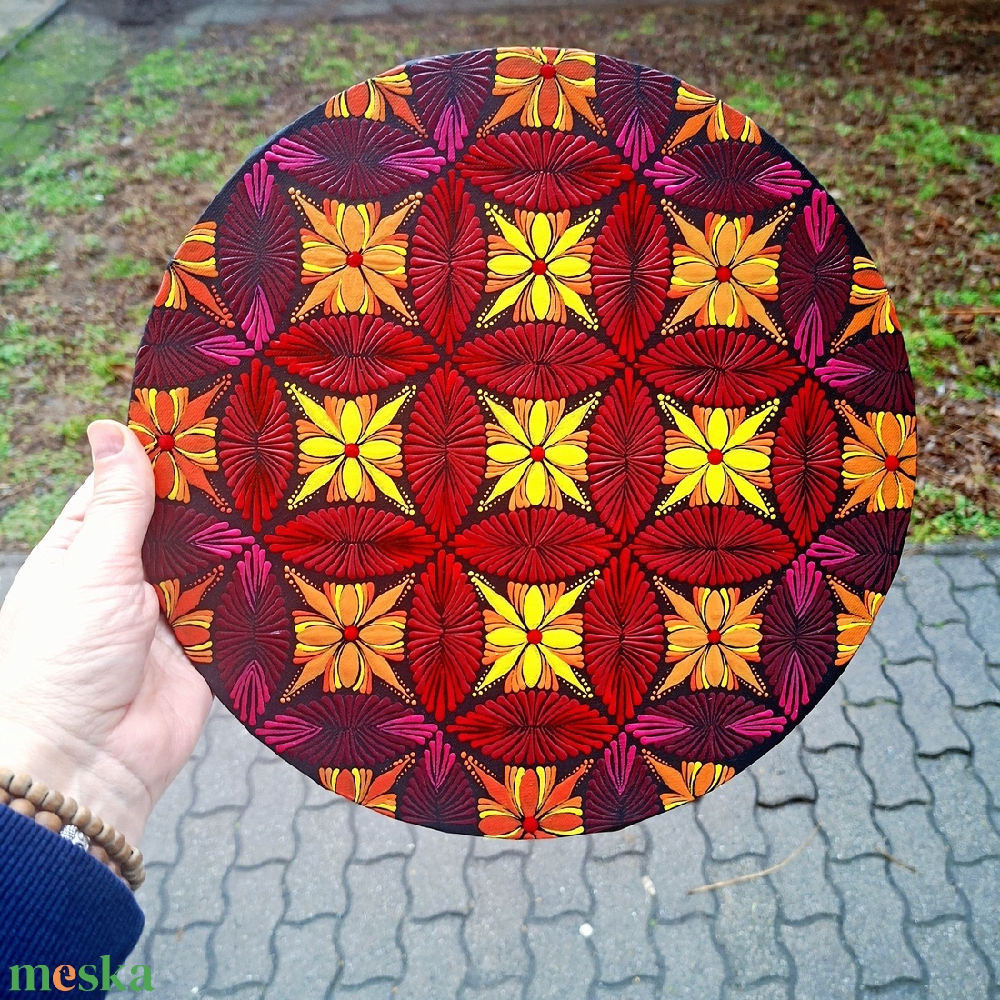 Pontozott mandala � Teremtés geo - művészet - festmény - festmény vegyes technika - Meska.hu