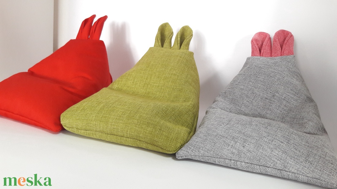 Nyuszifüles mini babzsák mobiltartó piros  - otthon & életmód - tárolás & rendszerezés - asztali telefontartó - Meska.hu