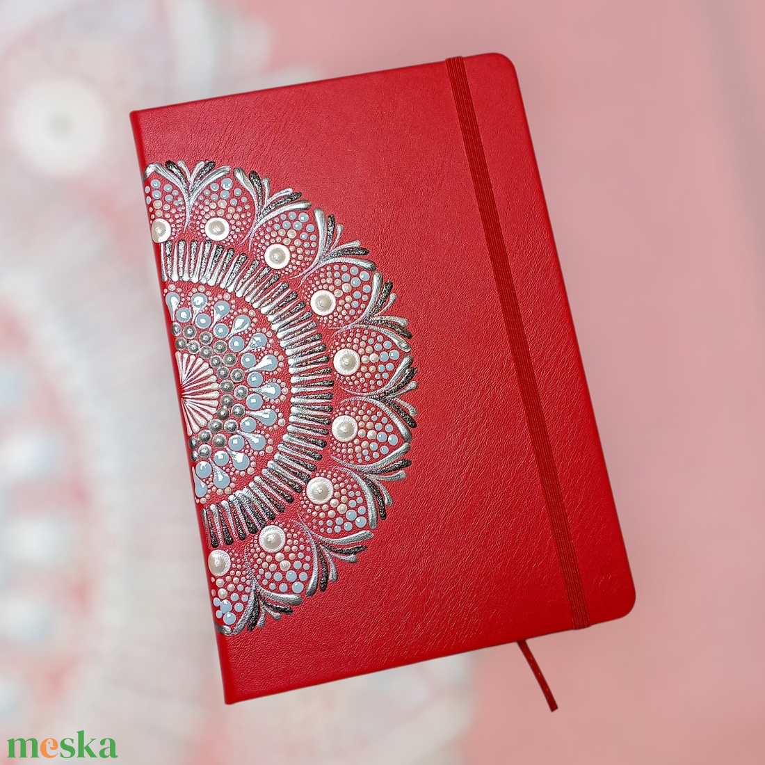Pontfestett mandalás jegyzetfüzet vonalas, piros - ezüst, kék - otthon & életmód - papír, írószer - jegyzetfüzet & napló - Meska.hu