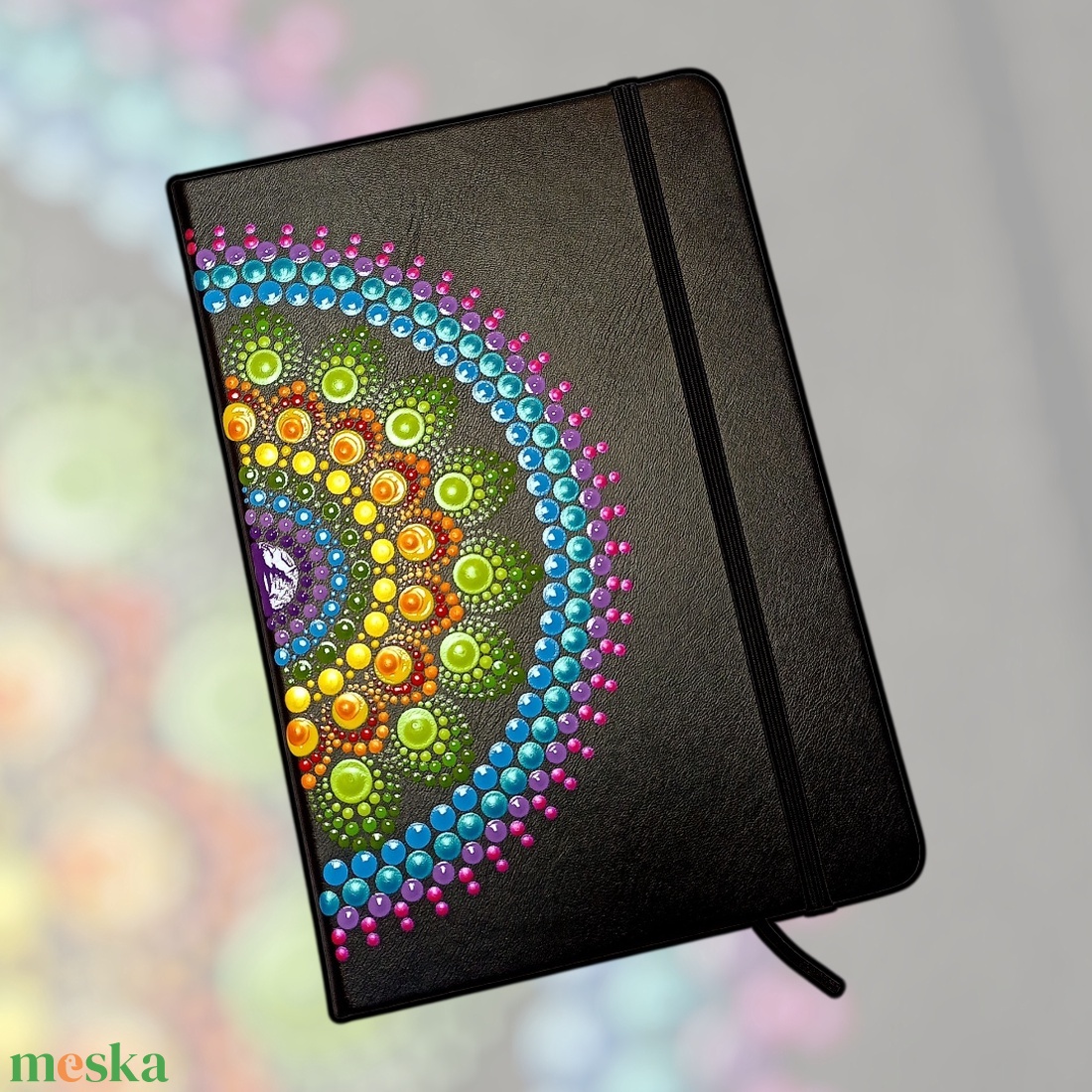 Pontfestett mandalás jegyzetfüzet vonalas, fekete, szivárvány - otthon & életmód - papír, írószer - jegyzetfüzet & napló - Meska.hu