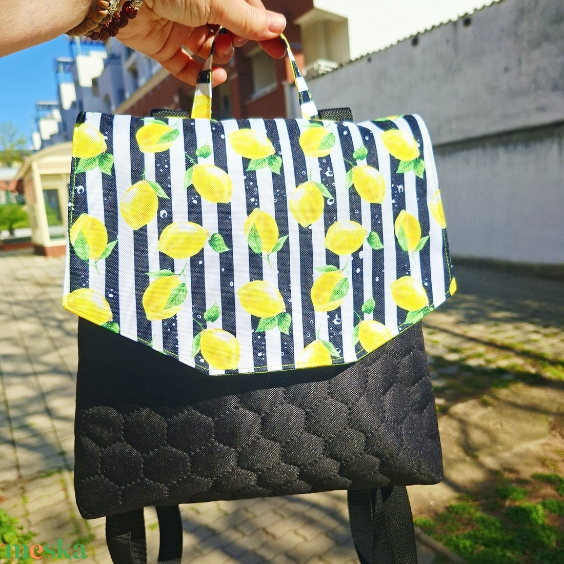 GabO hátizsák Fekete, citromos - táska & tok - hátizsák - kishátizsák - Meska.hu