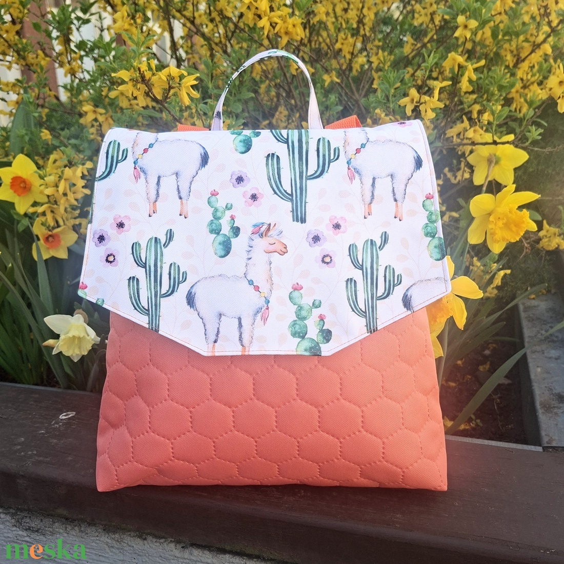 GabO hátizsák Barackvirág, lámás - táska & tok - hátizsák - kishátizsák - Meska.hu