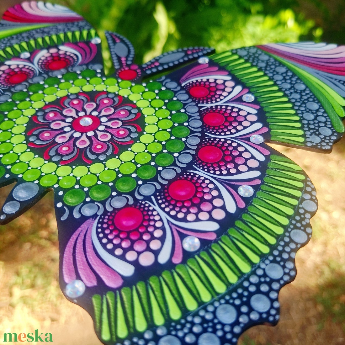 Pontozott pillangó pink-zöld-fehér falikép - otthon & életmód - dekoráció - spiritualitás - mandala - Meska.hu