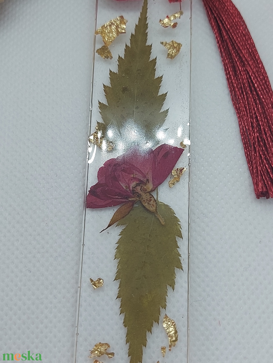 Könyvjelző valódi virágokkal - könyv & zene - könyvjelző - Meska.hu Könyvjelző valódi virágokkal - könyv & zene - könyvjelző - Meska.hu