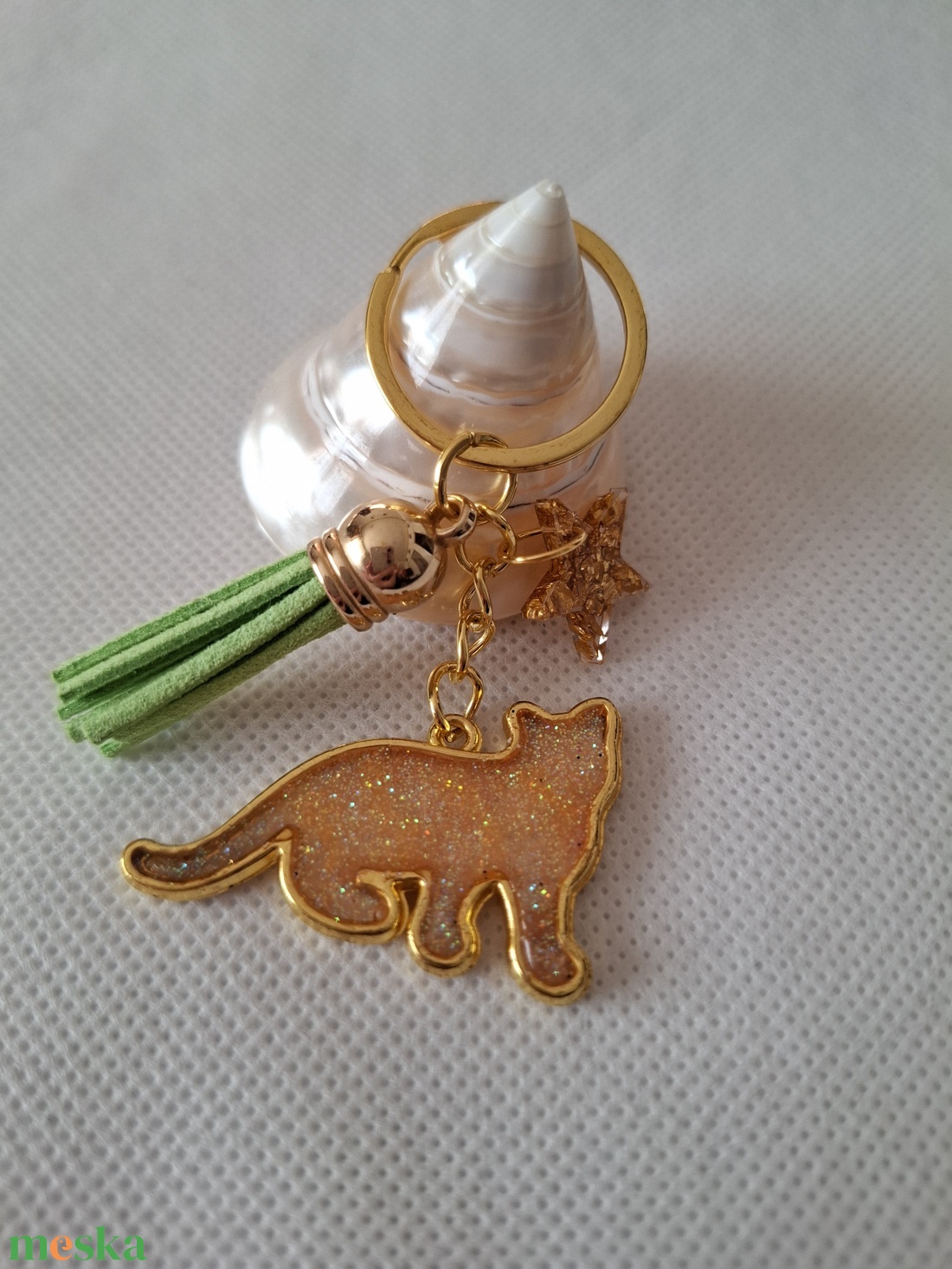 Cicás kulcstartó - táska & tok - kulcstartó & táskadísz - kulcstartó - Meska.hu