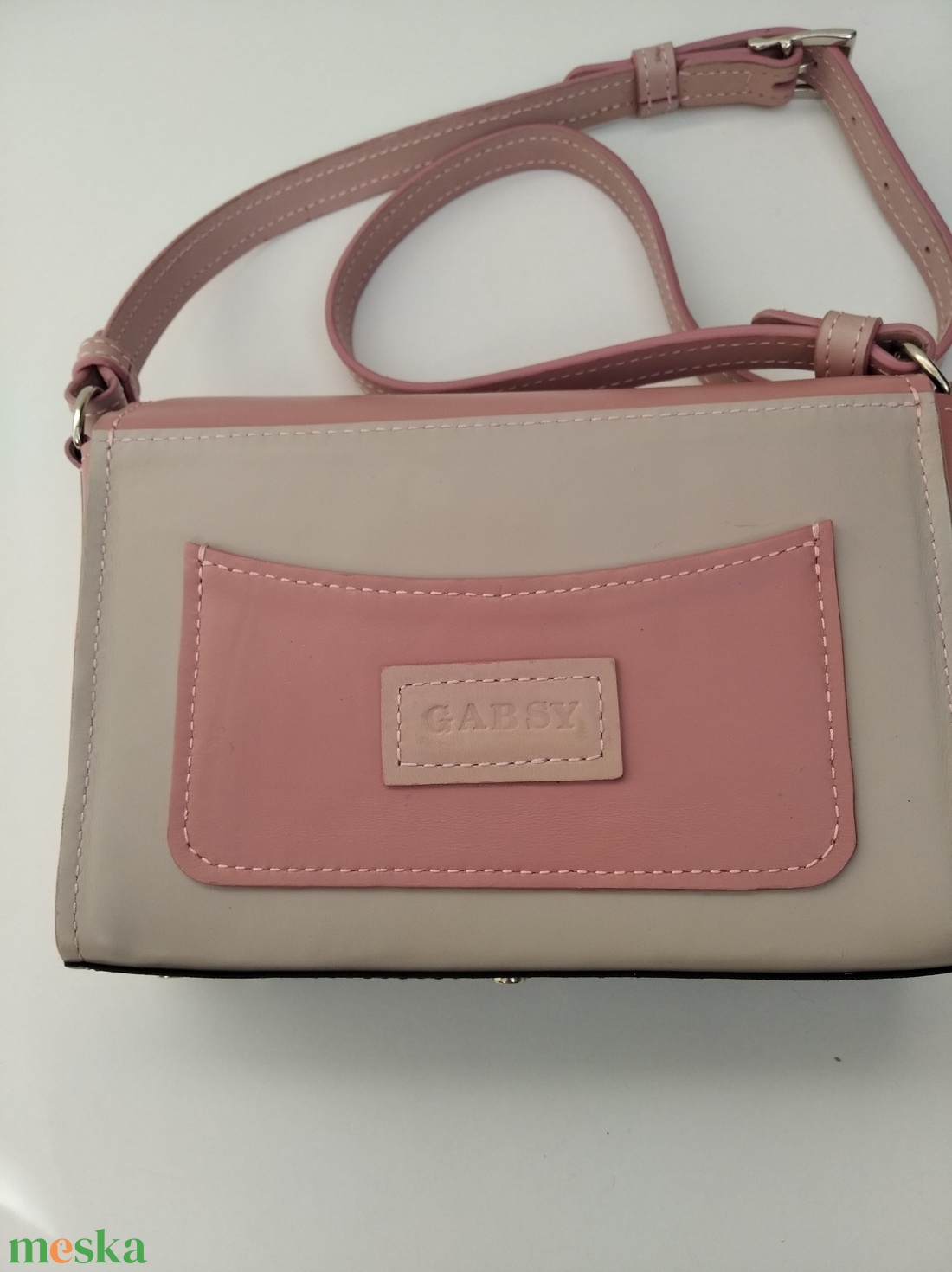 Mette Marha-borjúbőr crossbody - táska & tok - kézitáska & válltáska - válltáska - Meska.hu