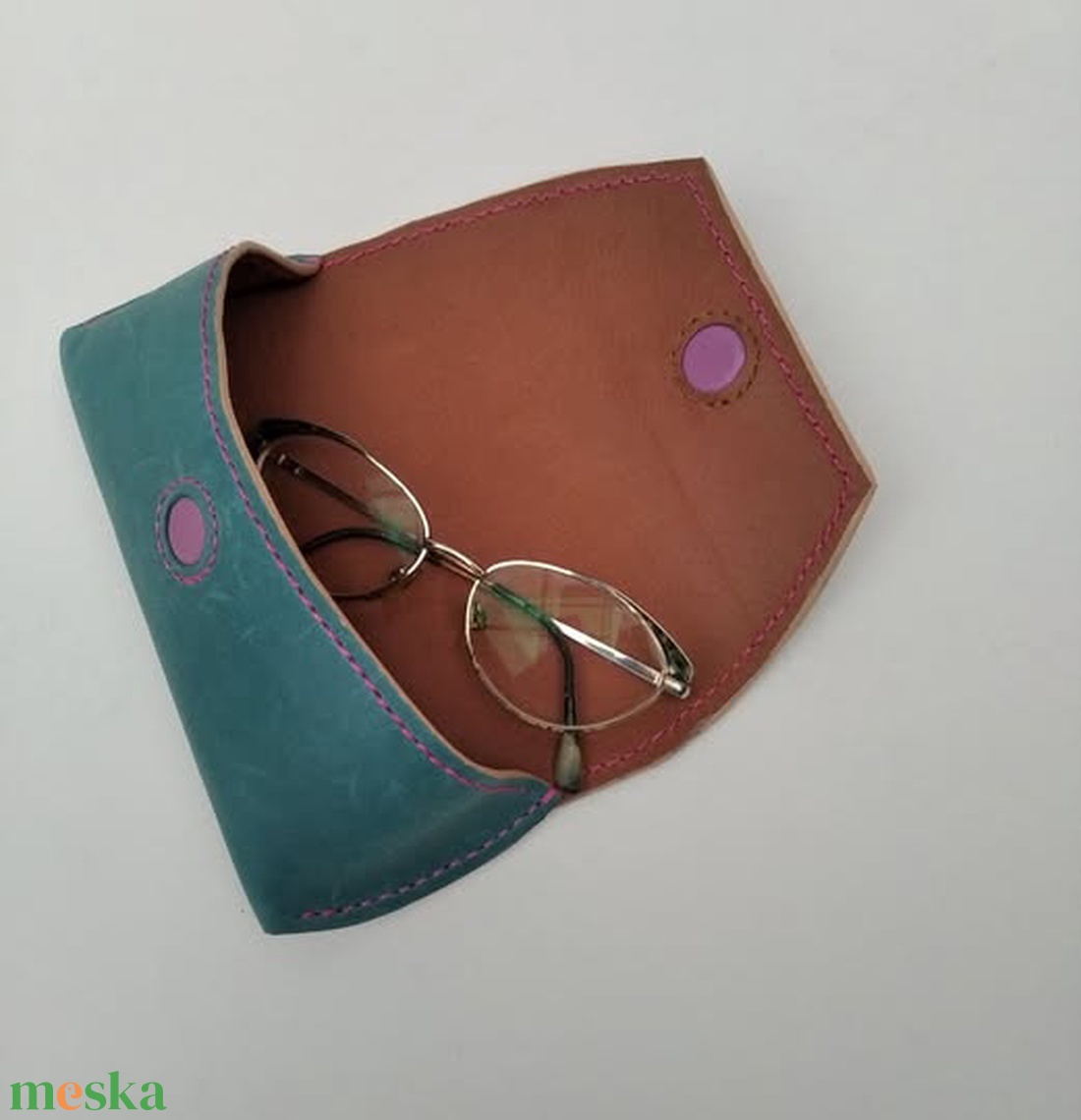 Minnie bőr szemüvegtartó tok - táska & tok - pénztárca & más tok - szemüvegtok - Meska.hu