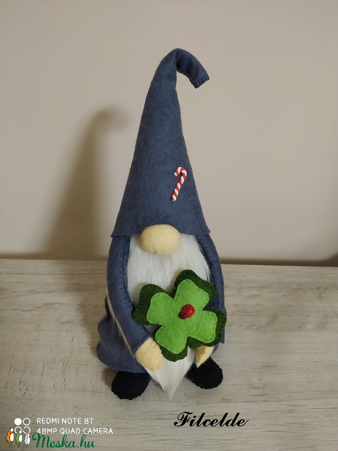 Szerencsehozó manó filcből - otthon & életmód - dekoráció - Meska.hu