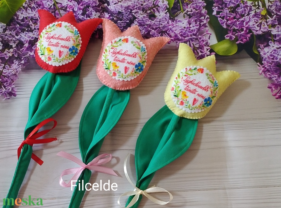 Filc tulipán - Legkedvesebb tanító néni - otthon & életmód - dekoráció - asztal és polc dekoráció - asztaldísz - Meska.hu