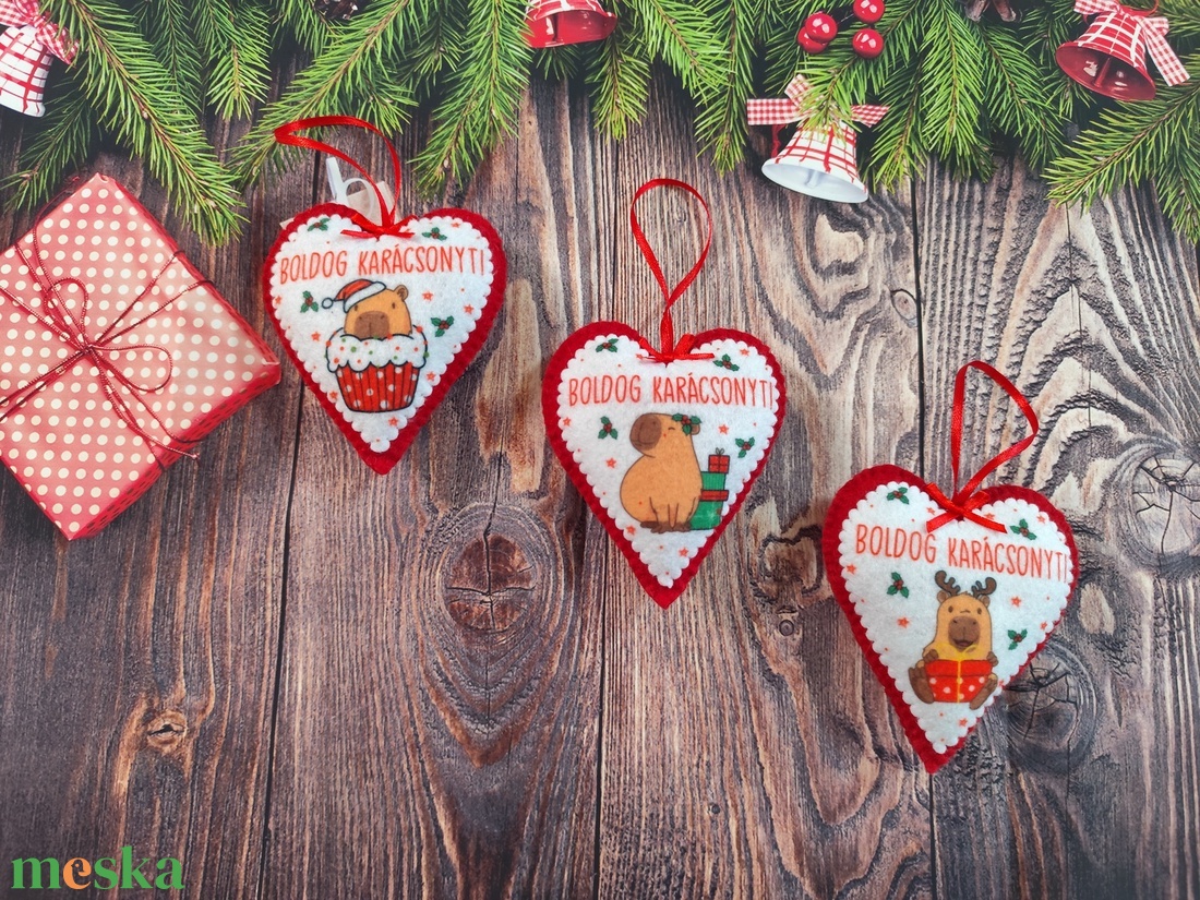 Karácsonyi filc szív - karácsony - karácsonyi lakásdekoráció - karácsonyfadíszek - Meska.hu
