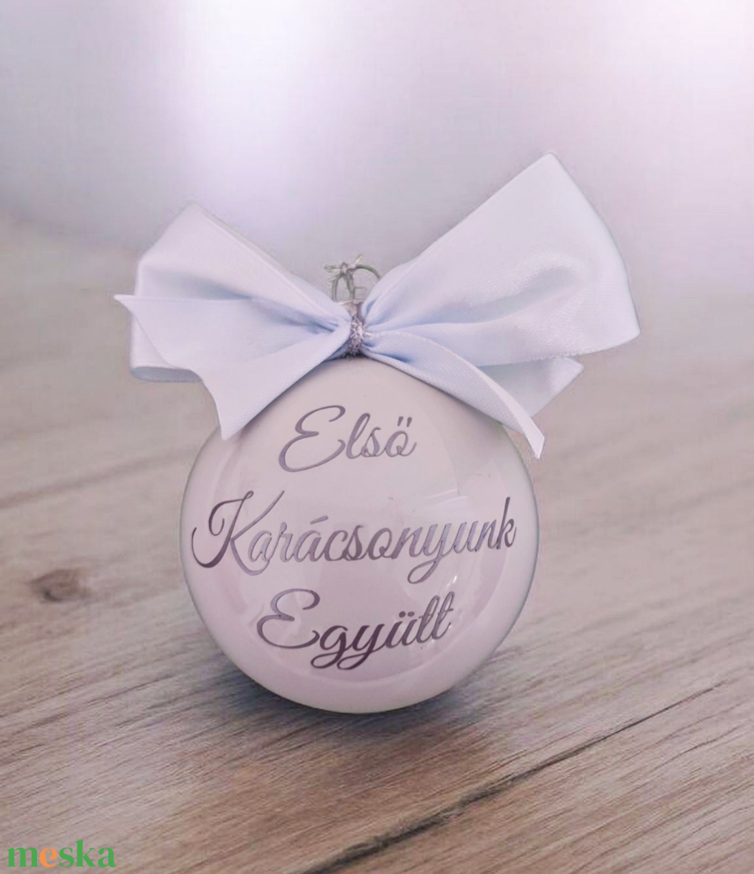 Karácsonyi gömb fenyődísz (kisfiús) - karácsony - karácsonyi lakásdekoráció - karácsonyfadíszek - Meska.hu