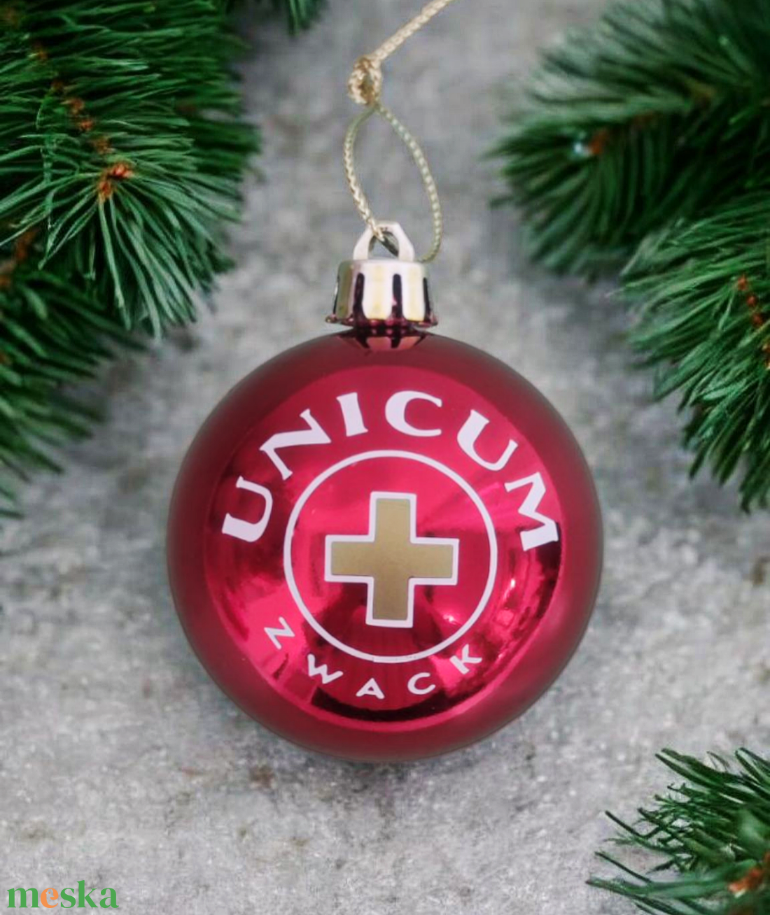 Karácsonyi gömb fenyődísz (piros unicum) - karácsony - karácsonyi lakásdekoráció - karácsonyfadíszek - Meska.hu