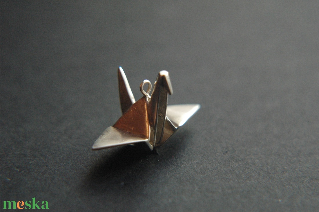origami daru medál - ékszer - nyaklánc - medál - Meska.hu origami daru medál - ékszer - nyaklánc - medál - Meska.hu