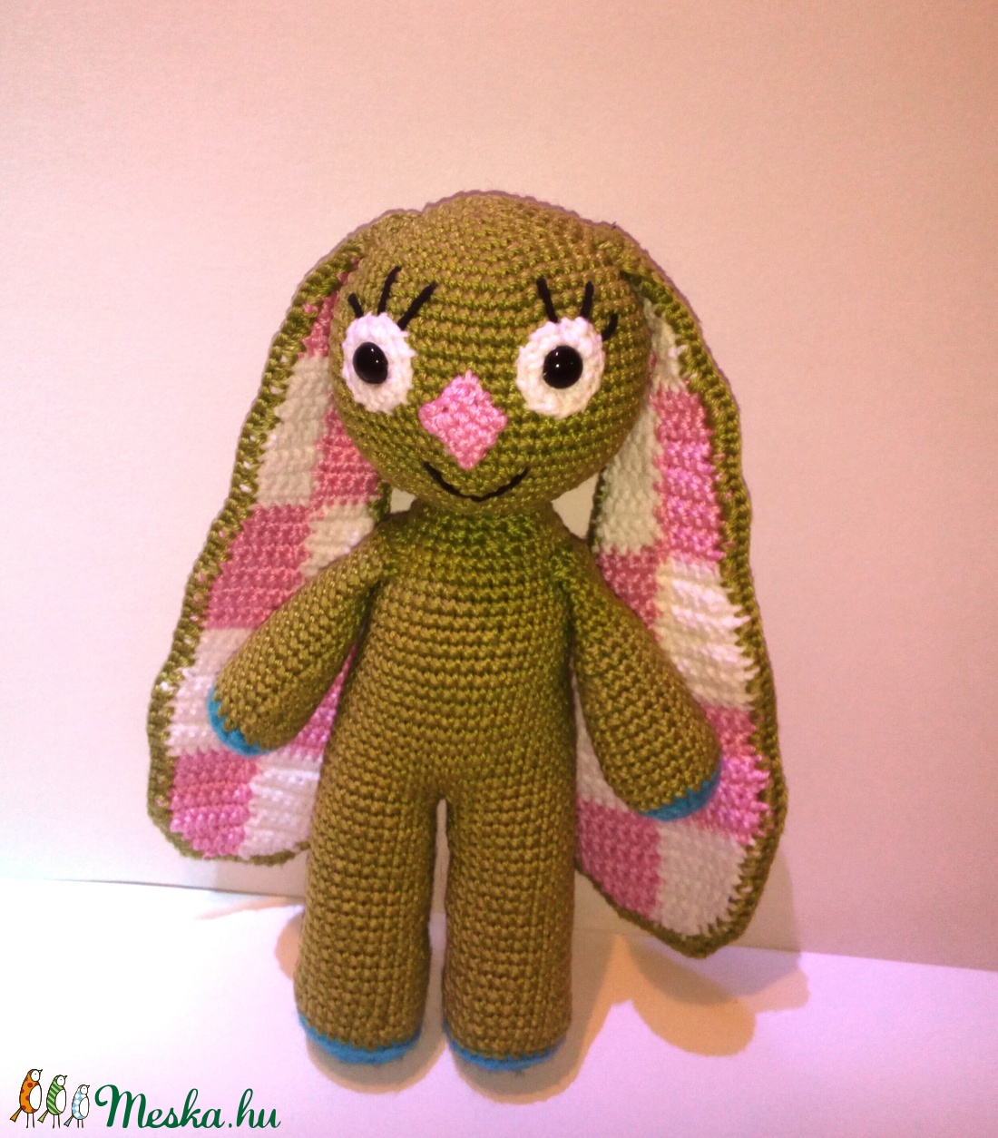 Kockásfülű nyúl - amigurumi - játék & sport - plüssállat & játékfigura - nyuszi - Meska.hu