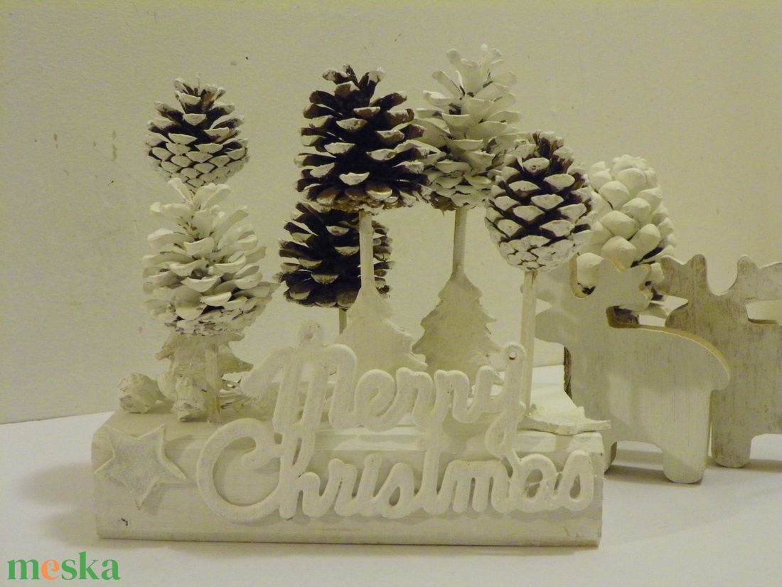 MERRY CHRISTMAS -vintage asztaldísz,asztalközép,koszorú - karácsony - karácsonyi lakásdekoráció - ünnepi asztaldekoráció - Meska.hu MERRY CHRISTMAS -vintage asztaldísz,asztalközép,koszorú - karácsony - karácsonyi lakásdekoráció - ünnepi asztaldekoráció - Meska.hu