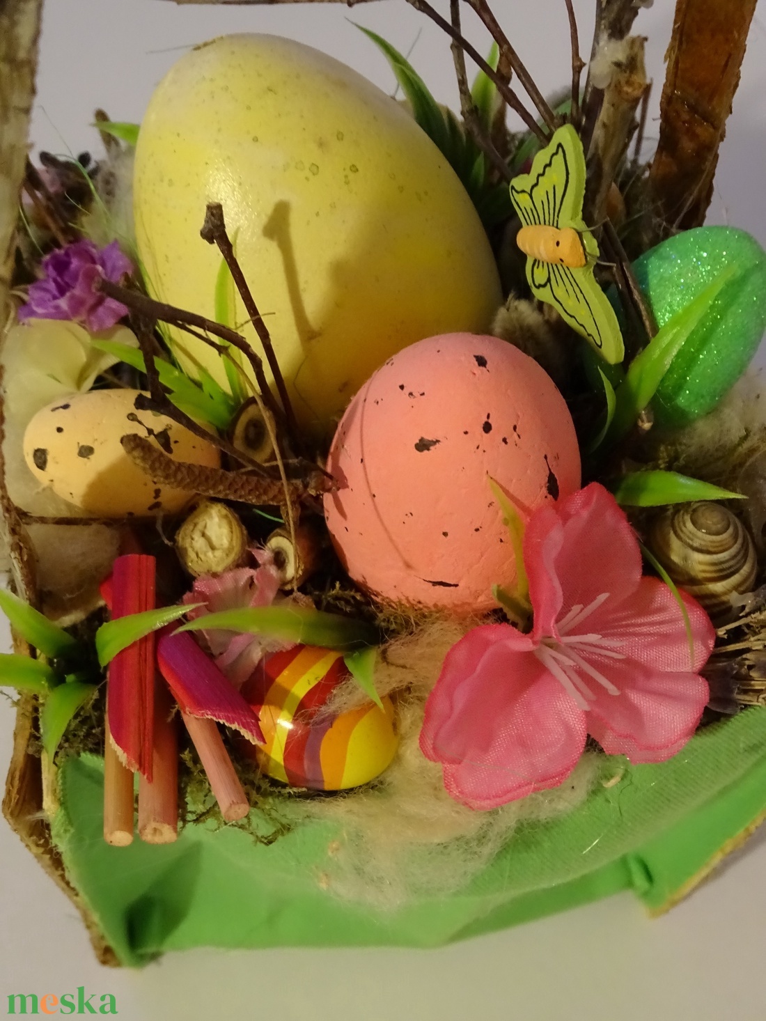 Tavaszi-Húsvéti,tojásos színes egyedi asztaldísz,ajtódísz - otthon & lakás - dekoráció - asztal és polc dekoráció - asztaldísz - Meska.hu