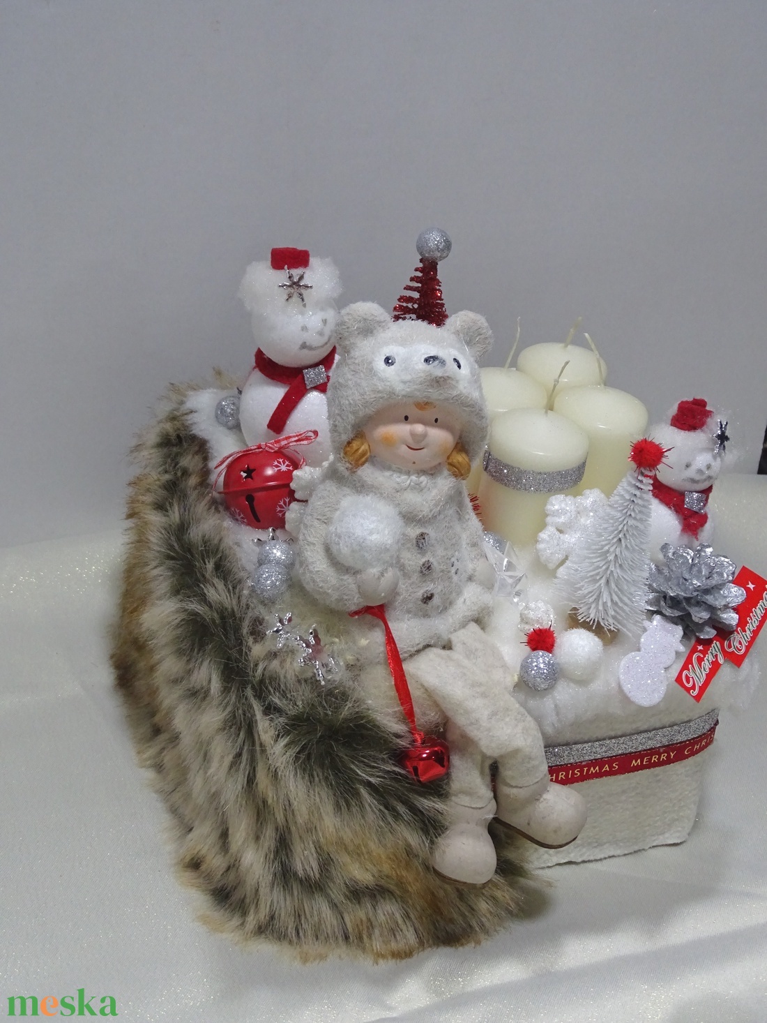 Vidám téli nap-szőrmés csilingelő adventi,karácsonyi ,asztaldísz,koszorú - karácsony - adventi díszek - adventi koszorú - Meska.hu Vidám téli nap-szőrmés csilingelő adventi,karácsonyi ,asztaldísz,koszorú - karácsony - adventi díszek - adventi koszorú - Meska.hu