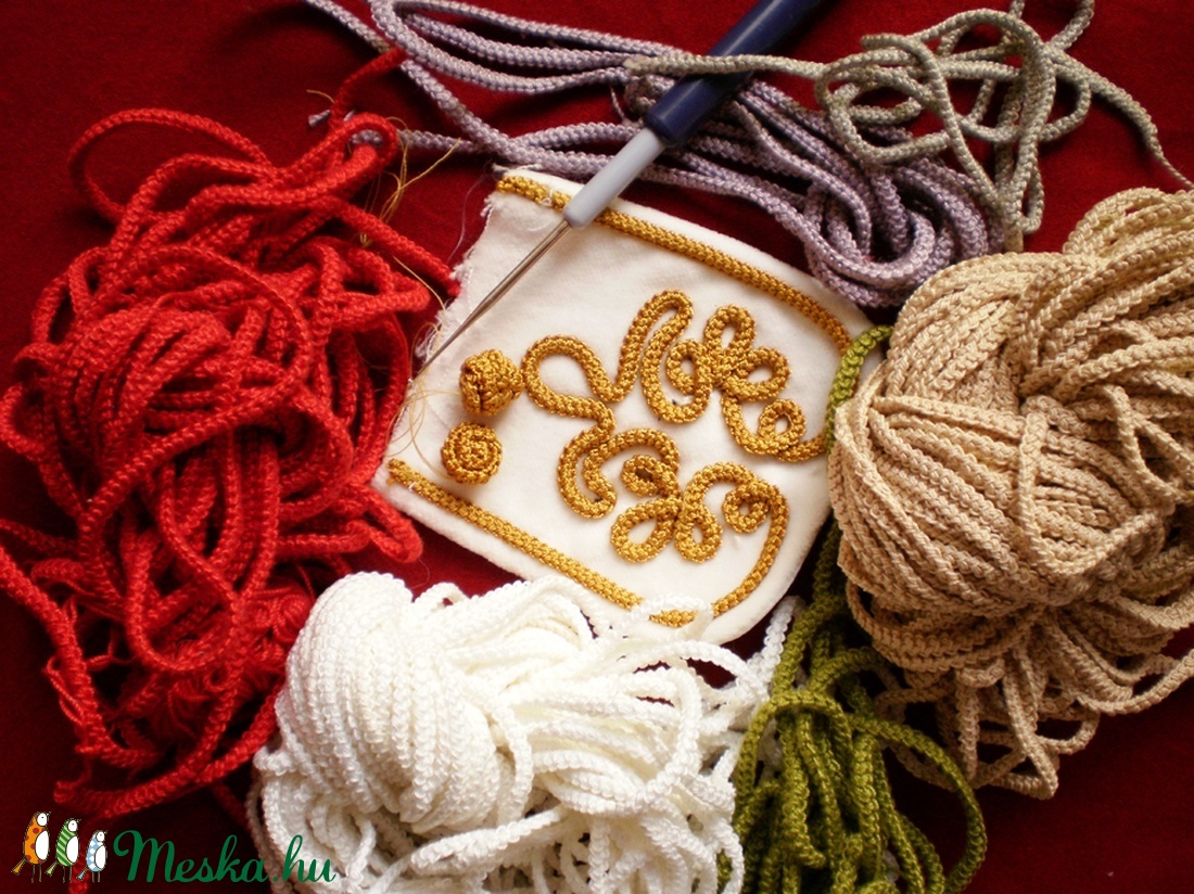 Paszomány, zsinór, sujtás - bármilyen színben rendelhető! Népi ruha kell-éke :) -  - Meska.hu