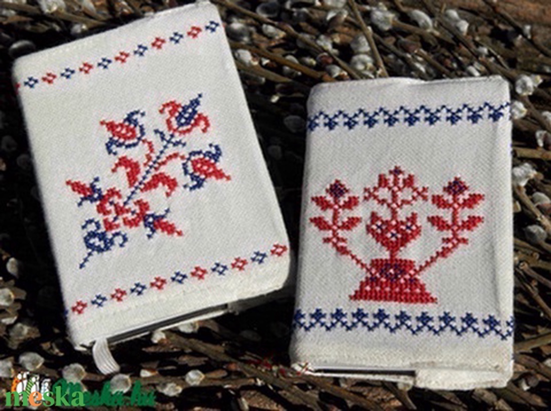 Énekeskönyv borító, keresztszemes könyvborító - akár keresztelőre is ;) - otthon & életmód - papír, írószer - könyv- és füzetborító - Meska.hu Énekeskönyv borító, keresztszemes könyvborító - akár keresztelőre is ;) - otthon & életmód - papír, írószer - könyv- és füzetborító - Meska.hu