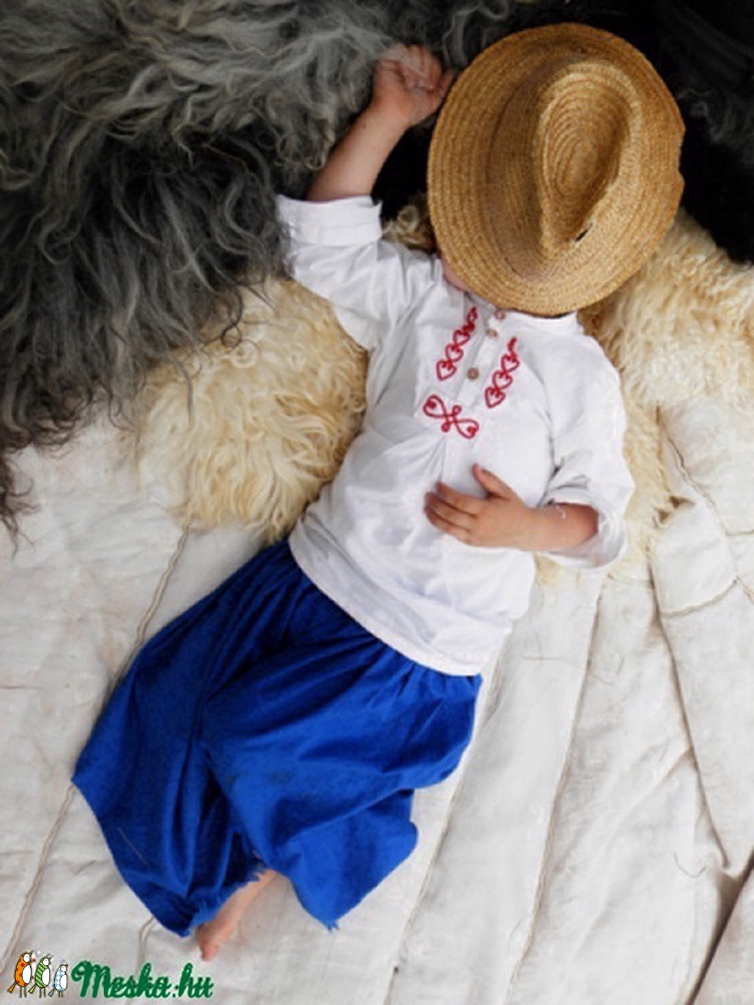 Suba, bunda - pásztor viselet/ betlehemes, regős, vadász kellék - fekete -  - Meska.hu