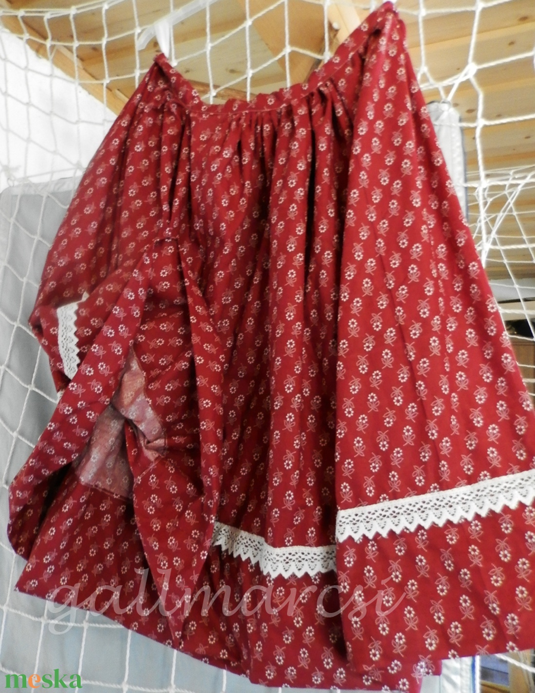 Pörgős szoknya, néptánc szoknya - ruha & divat - női ruha - szoknya - Meska.hu Pörgős szoknya, néptánc szoknya - ruha & divat - női ruha - szoknya - Meska.hu