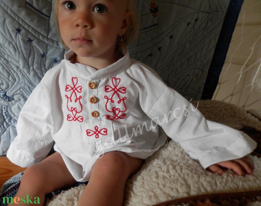 Tulipános, szíves baba ing, gyerek paraszting, fiú keresztelő ruha, népi ünneplő ingecske - - Meska.hu Tulipános, szíves baba ing, gyerek paraszting, fiú keresztelő ruha, népi ünneplő ingecske - - Meska.hu
