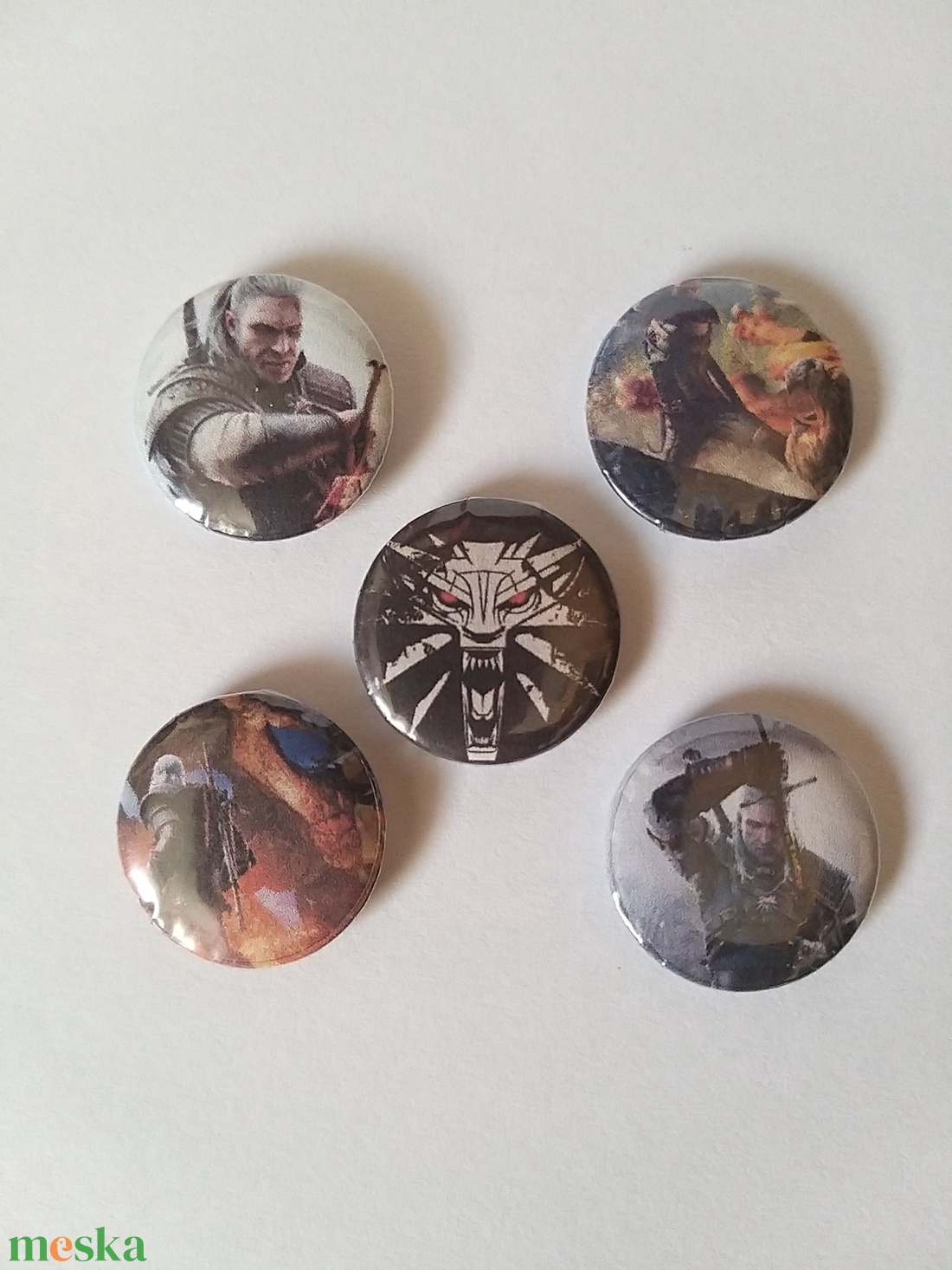 Fém kitűző 25mm 5db/csom - ékszer - kitűző és bross - kitűző - Meska.hu Fém kitűző 25mm 5db/csom - ékszer - kitűző és bross - kitűző - Meska.hu