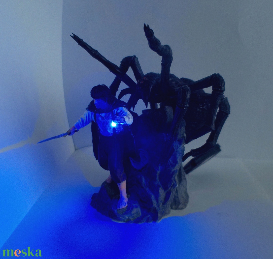 The lord of the rings szobor - otthon & életmód - dekoráció - dekoratív figurák és szobrok - Meska.hu