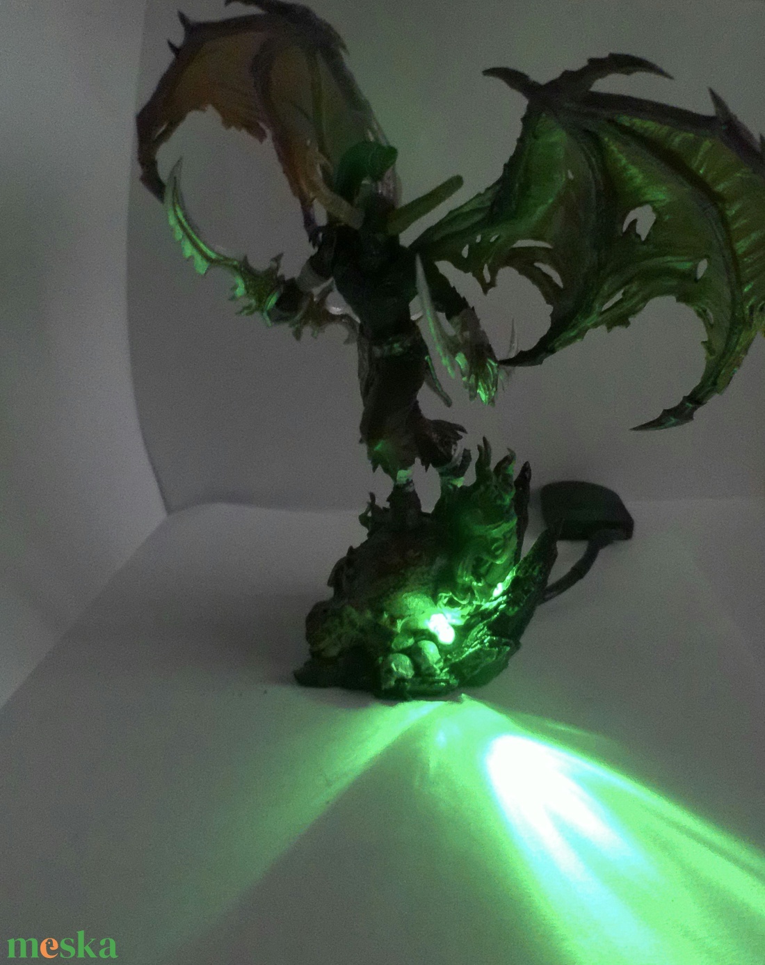 world of warcraft illidan stormrage szobor - otthon & életmód - dekoráció - asztal és polc dekoráció - asztaldísz - Meska.hu