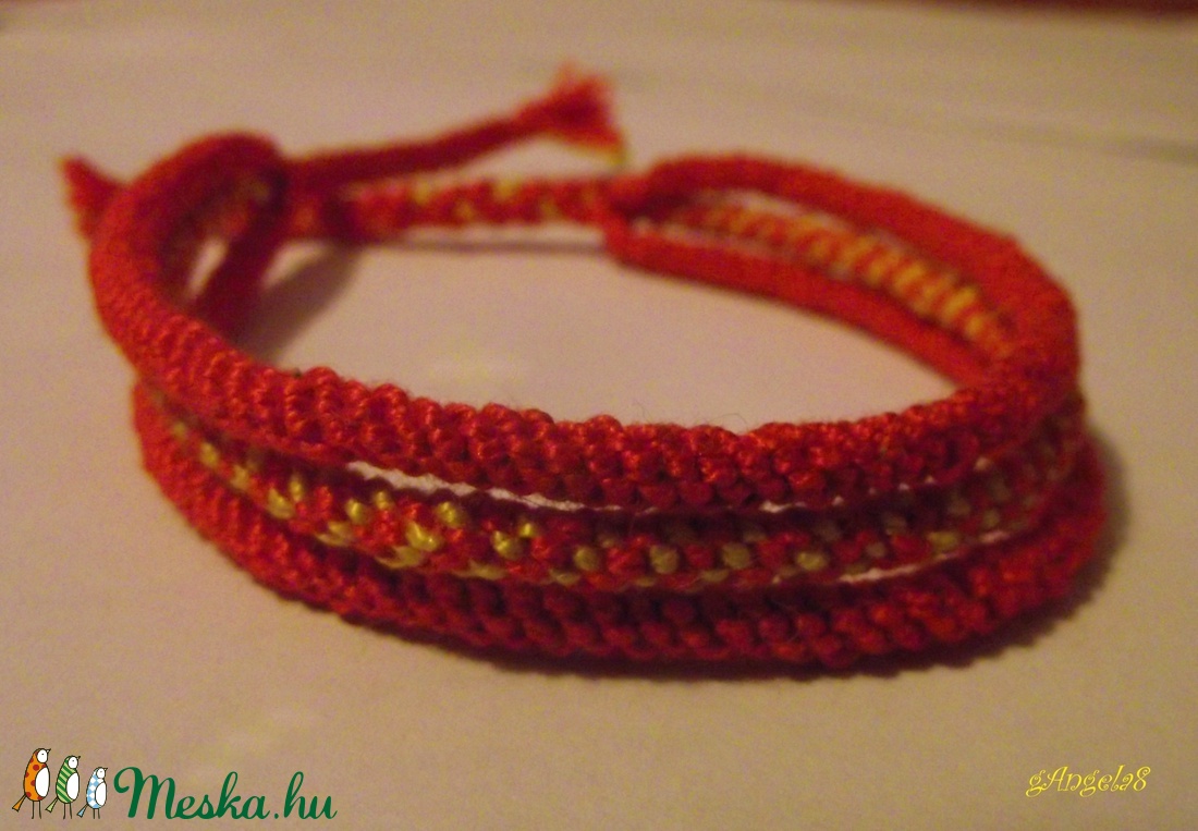 Piros-sárga csomózott karkötő -  - Meska.hu