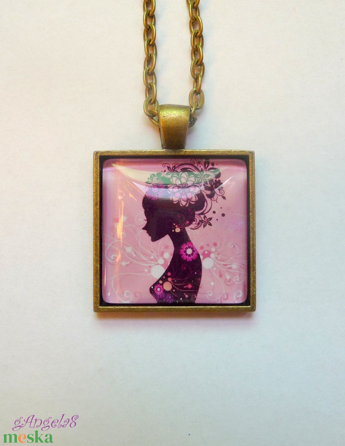 Rózsaszín szögletes, trendi csajos nyaklánc - ékszer - nyaklánc - medálos nyaklánc - Meska.hu