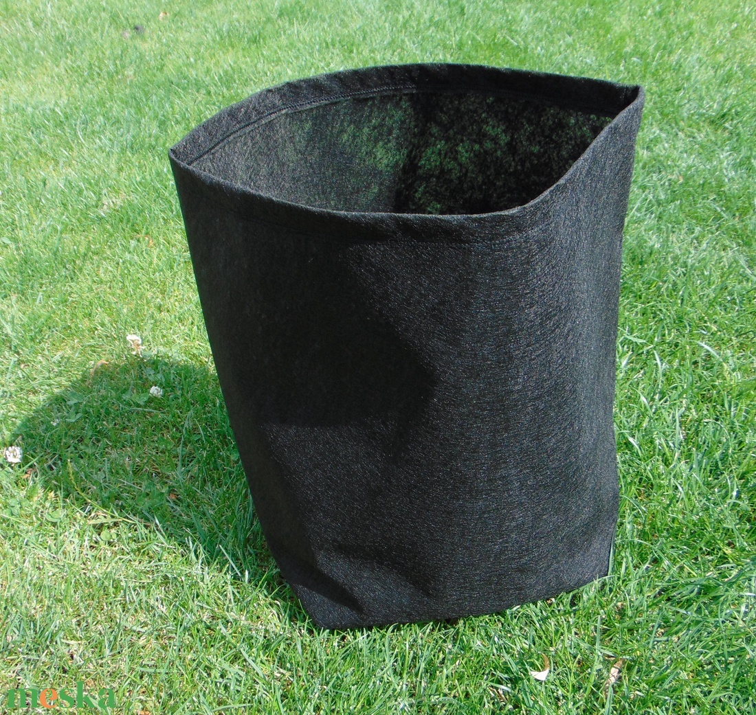 Ültető zsák 30 cm átmérőjű x 55 cm magas / burgonya és zöldségek termesztéséhez - otthon & életmód - ház & kert - növény & veteményes - Meska.hu Ültető zsák 30 cm átmérőjű x 55 cm magas / burgonya és zöldségek termesztéséhez - otthon & életmód - ház & kert - növény & veteményes - Meska.hu